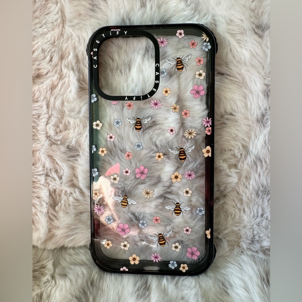 iPhone 14 Pro Max Case 🐝🌼